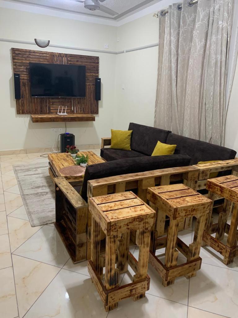 Kc Homes Tours &Travels Mombasa Bagian luar foto